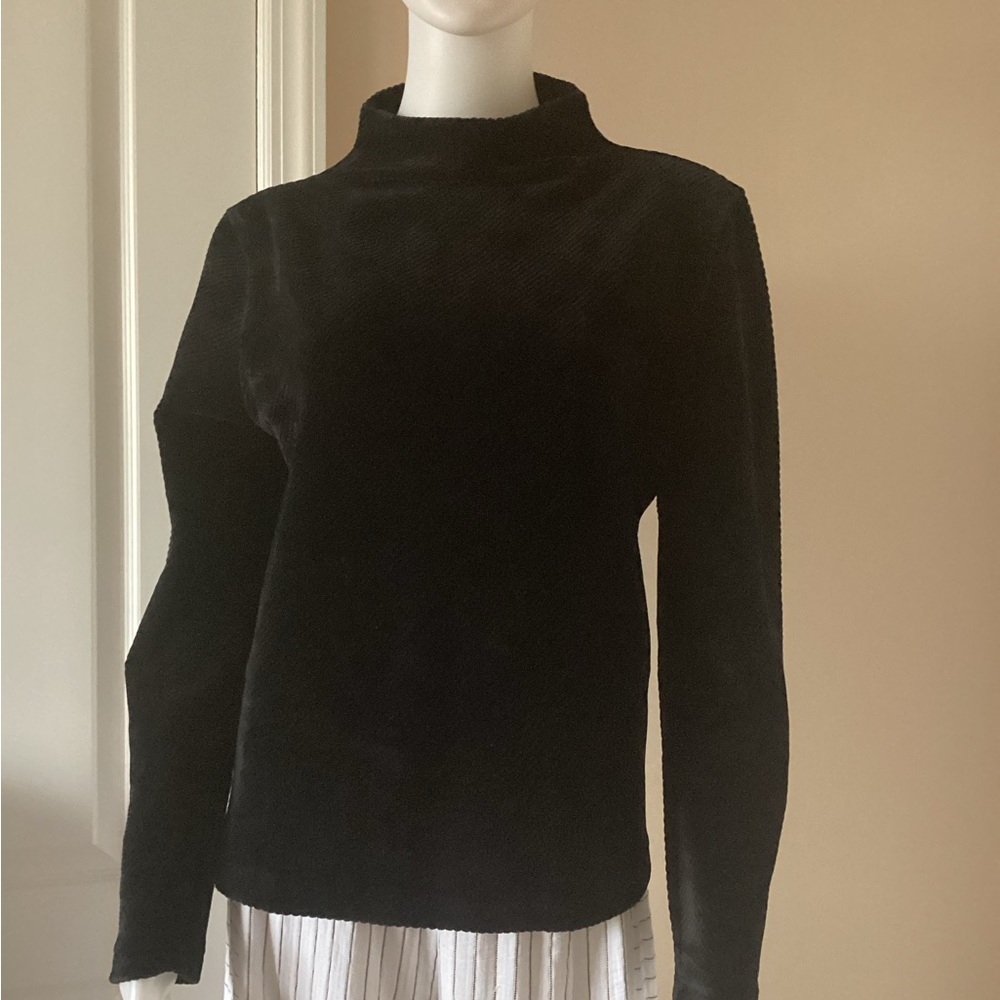 Jones New York Sport turtlenecks